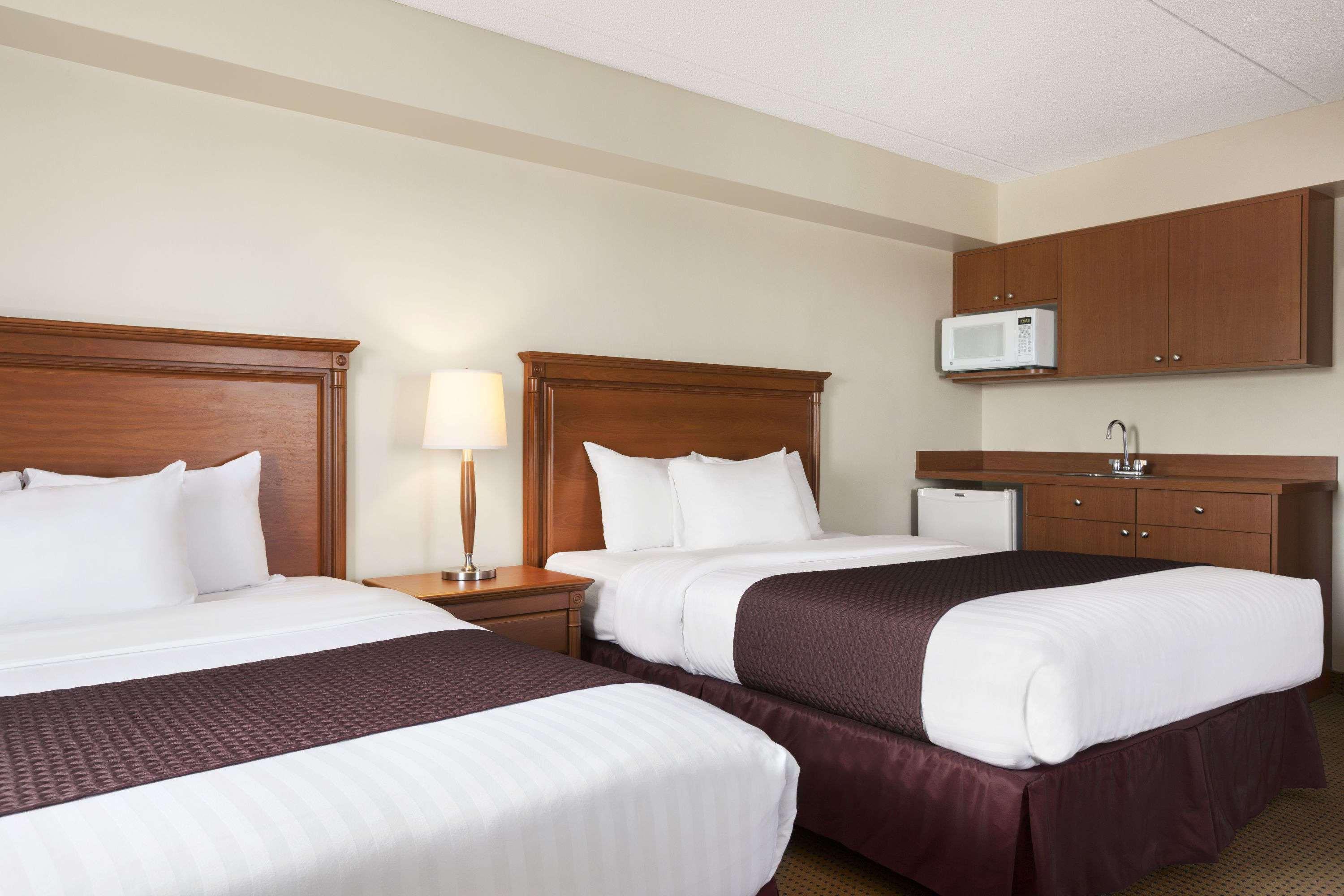 Days Inn & Suites By Wyndham Collingwood Dış mekan fotoğraf