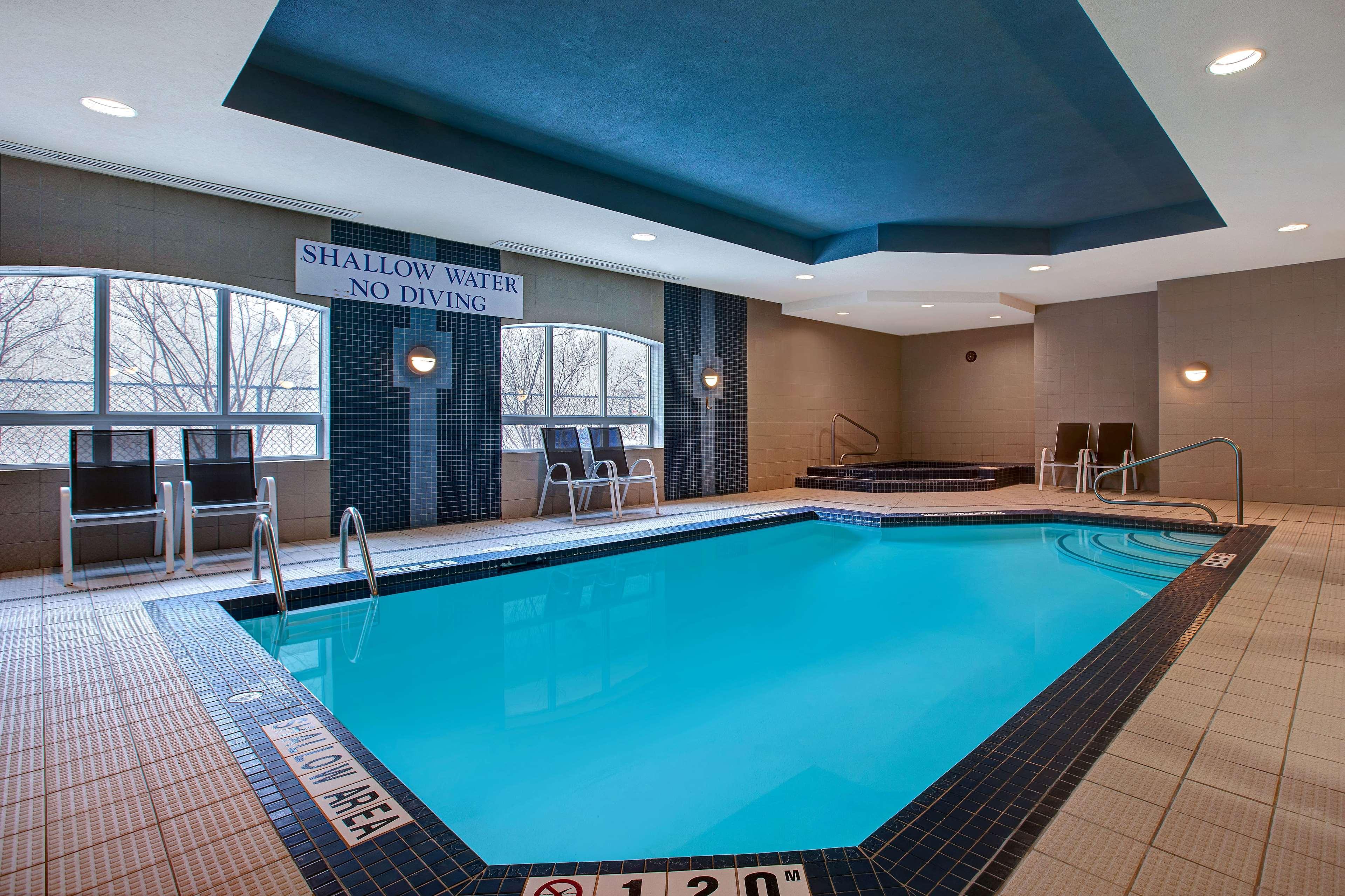 Days Inn & Suites By Wyndham Collingwood Dış mekan fotoğraf