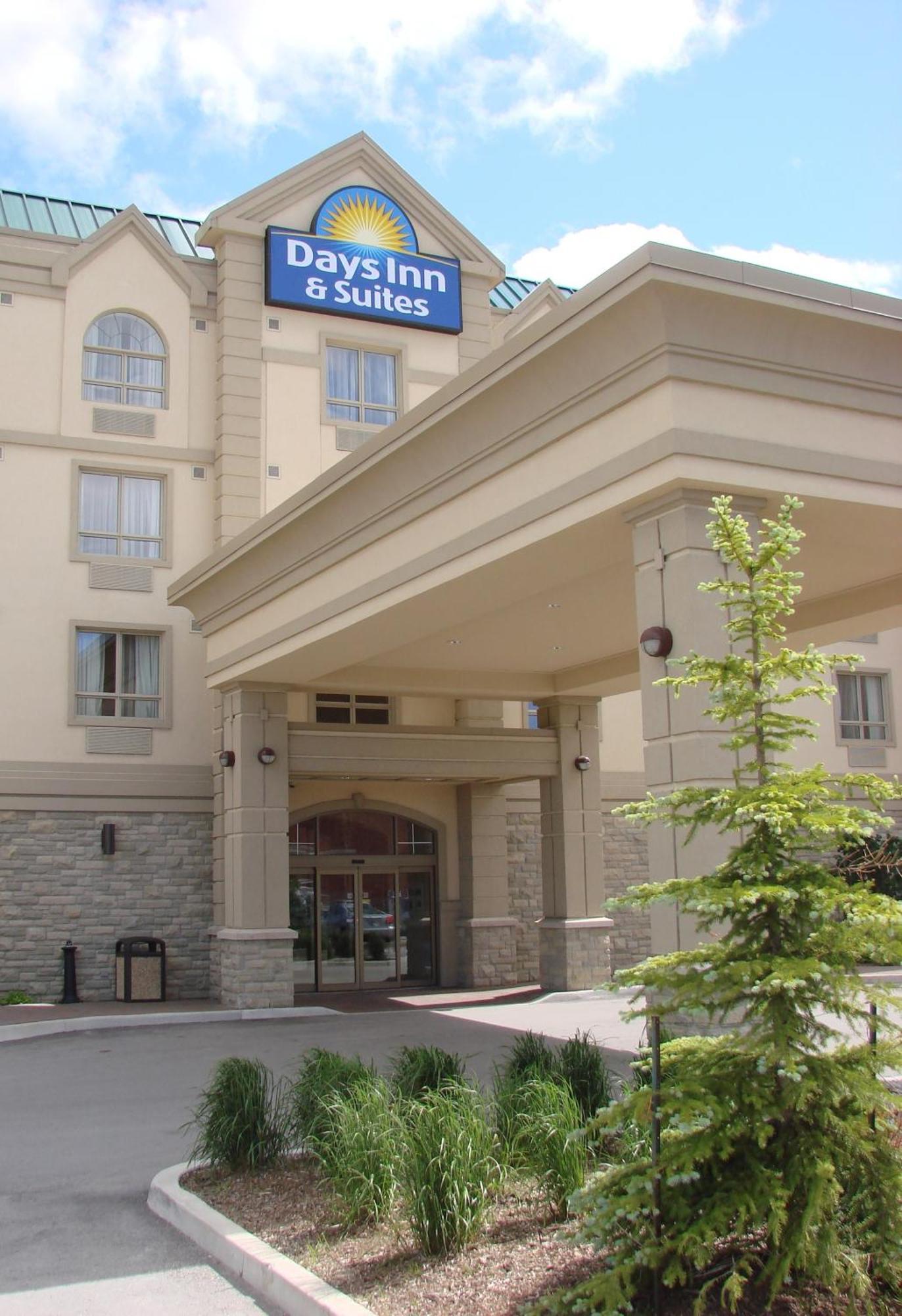 Days Inn & Suites By Wyndham Collingwood Dış mekan fotoğraf