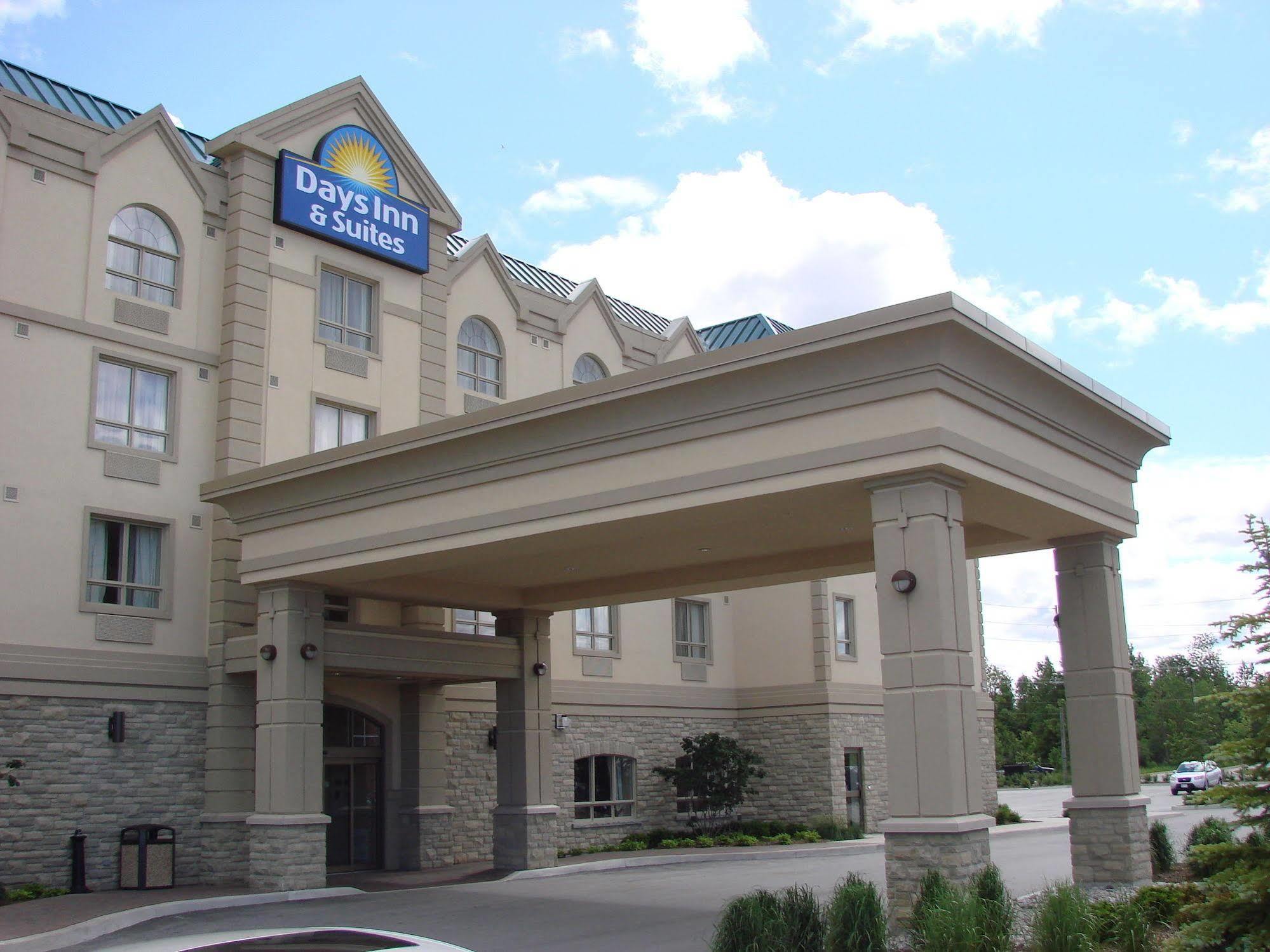Days Inn & Suites By Wyndham Collingwood Dış mekan fotoğraf