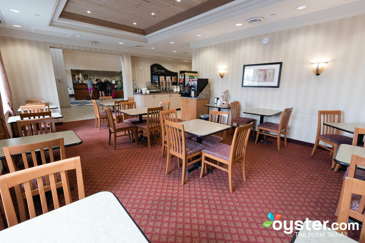 Days Inn & Suites By Wyndham Collingwood Dış mekan fotoğraf
