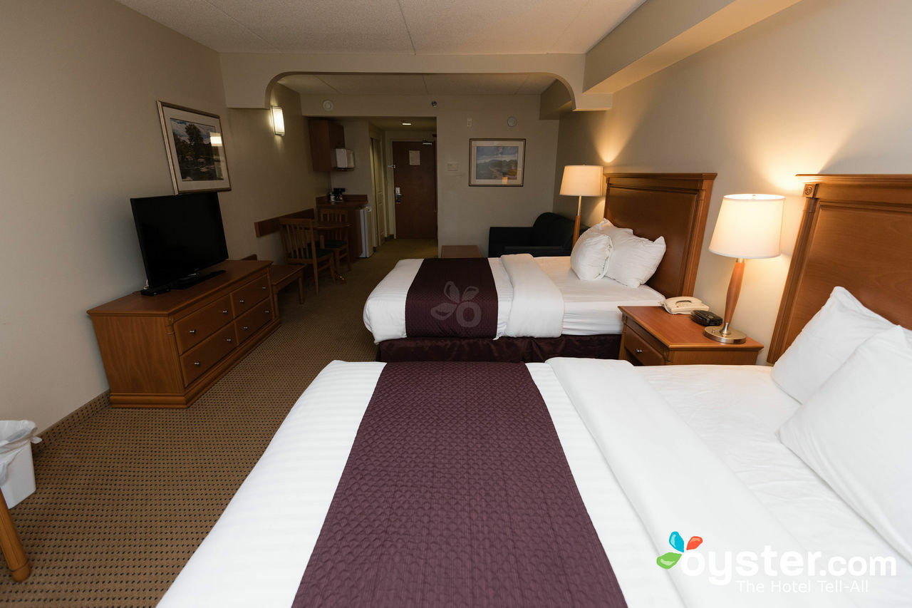 Days Inn & Suites By Wyndham Collingwood Dış mekan fotoğraf